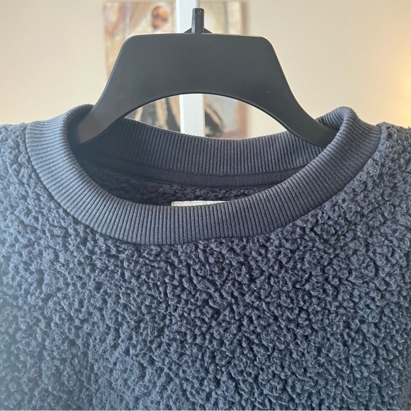 AMERICAN EAGLE Teddy Bear Fleece XS Pullover Blue Off White Striped Long Sleeve - Picture 6 of 12